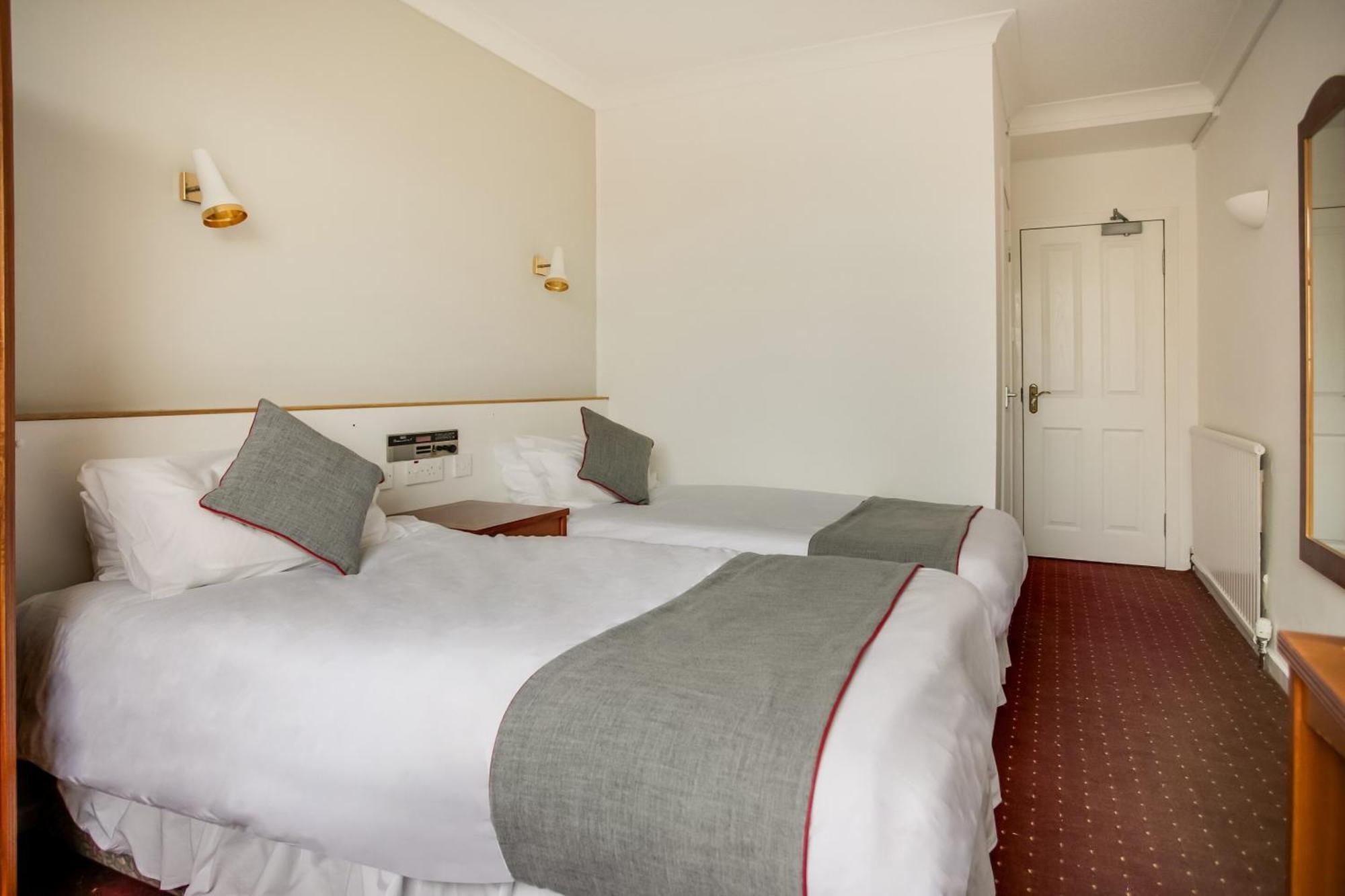 Oyo Glenpark Hotel, Ayr Central Dış mekan fotoğraf